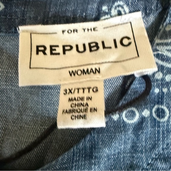 For The Republic Womens Sleeveless Too Raw Hem Button Down Back Denim Look 3X - Picture 8 of 11